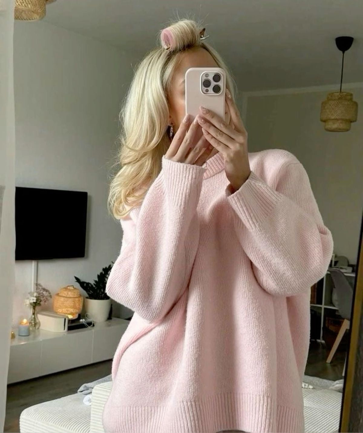 Maison Nala™ | Oversized Rose Pullover