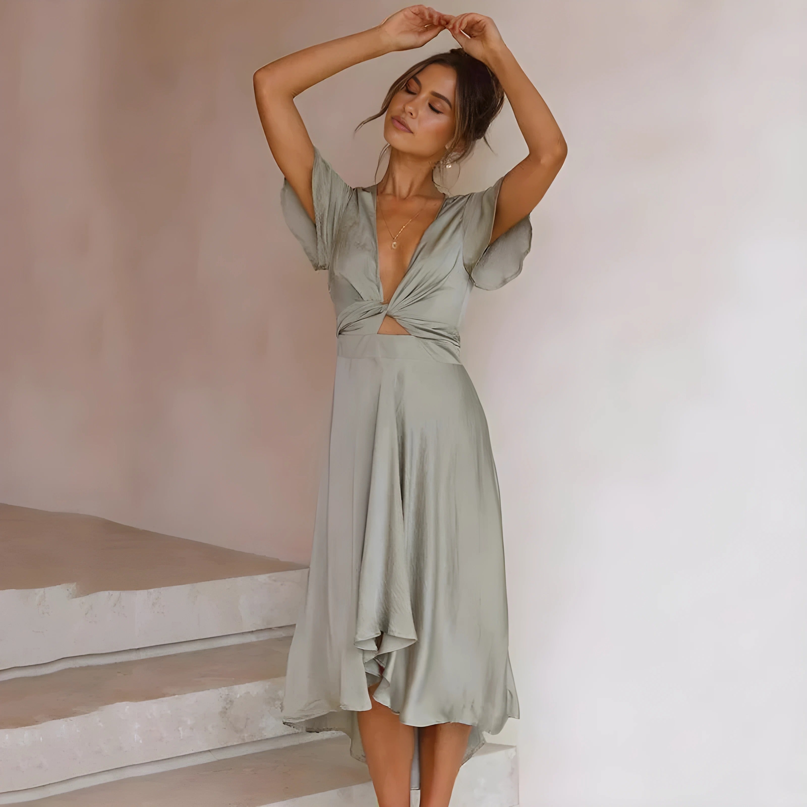 Liora - Elegant Dress